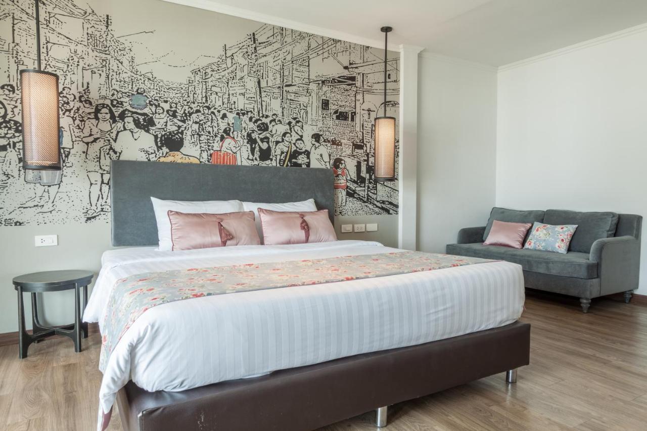 Ang Mor Lao Hotel (Adults Only) Phuket Esterno foto