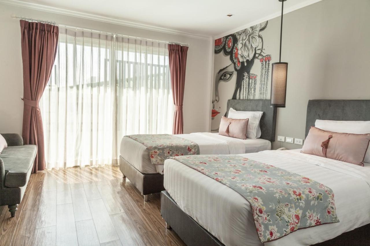 Ang Mor Lao Hotel (Adults Only) Phuket Esterno foto
