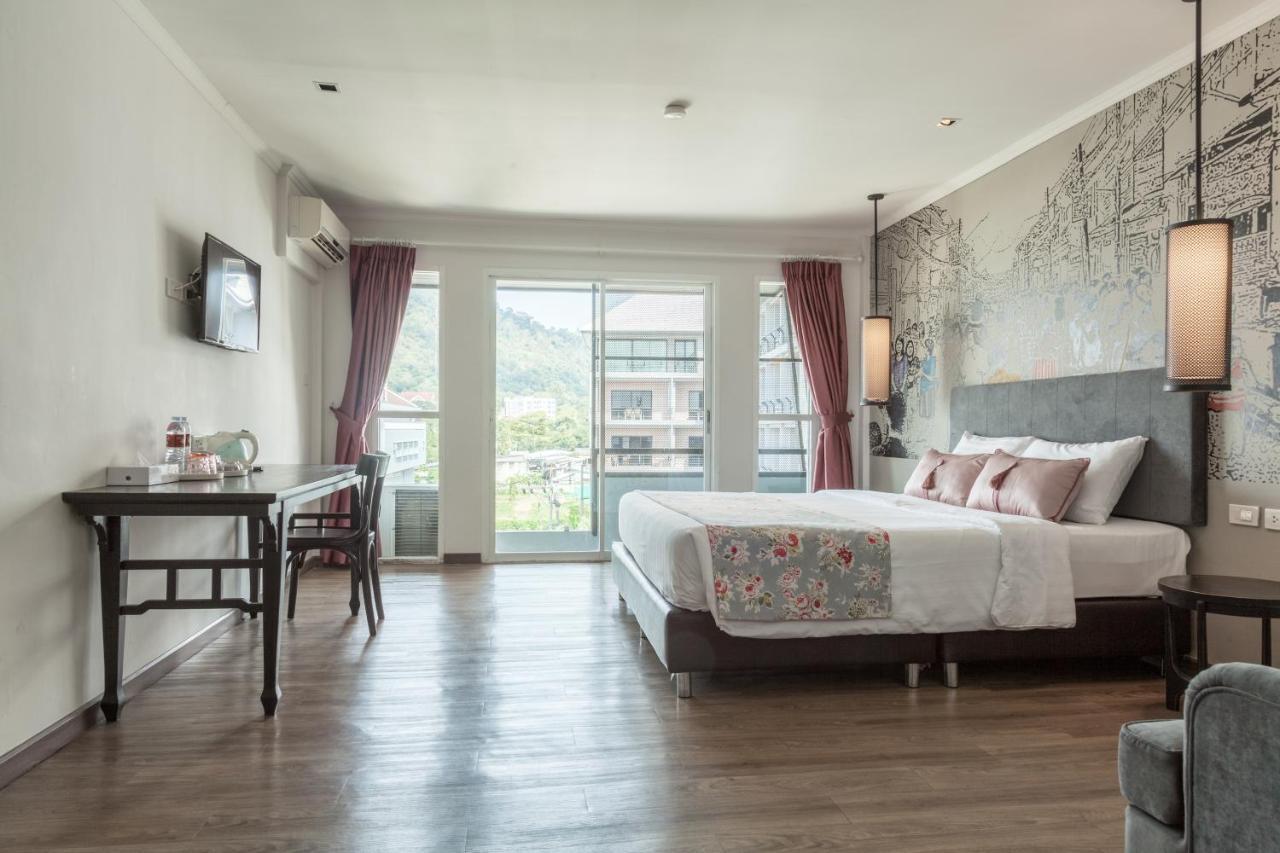 Ang Mor Lao Hotel (Adults Only) Phuket Esterno foto